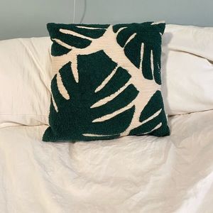 Throw Pillow (UO)